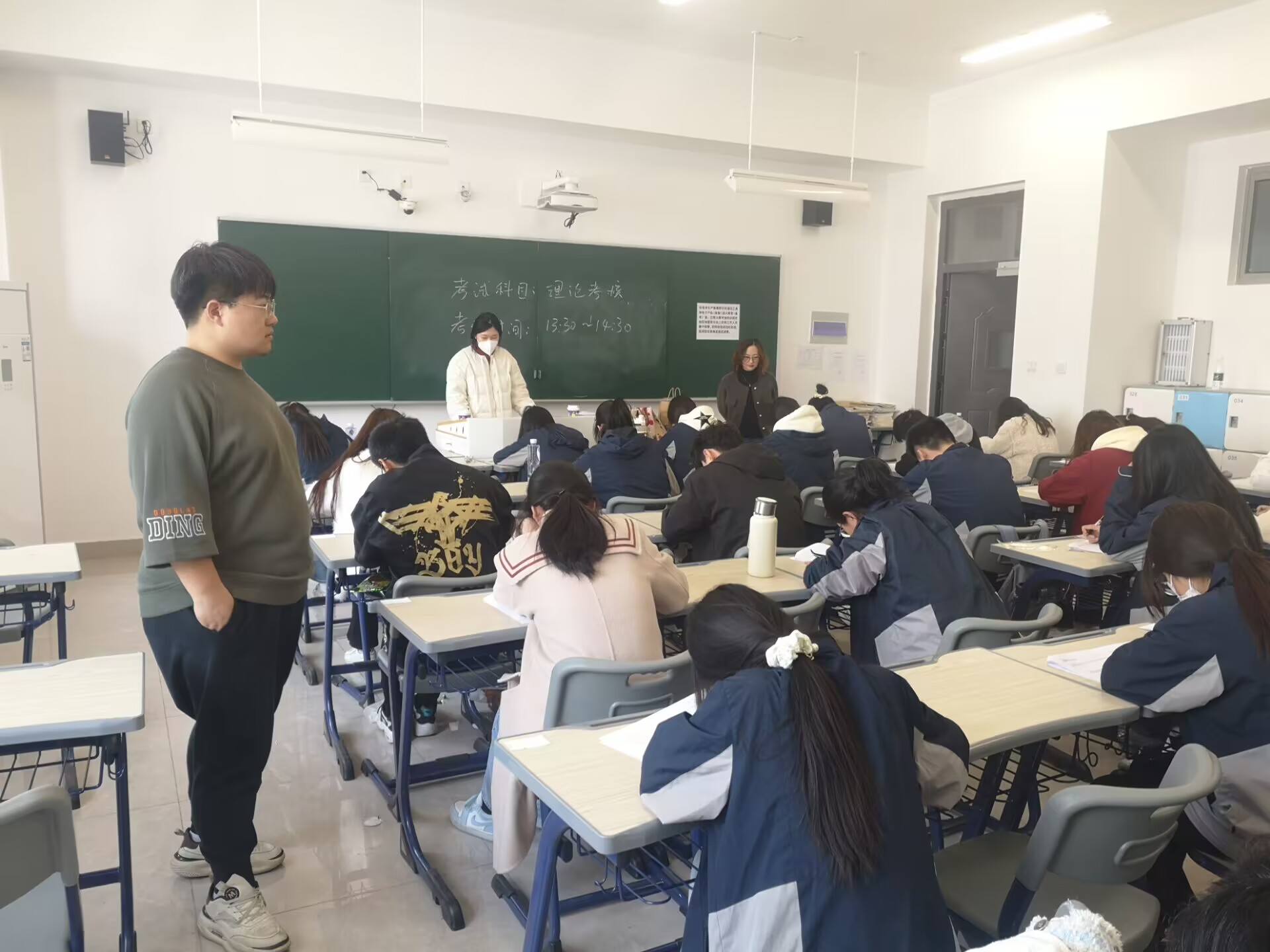 QQ图片20230319194102.jpg